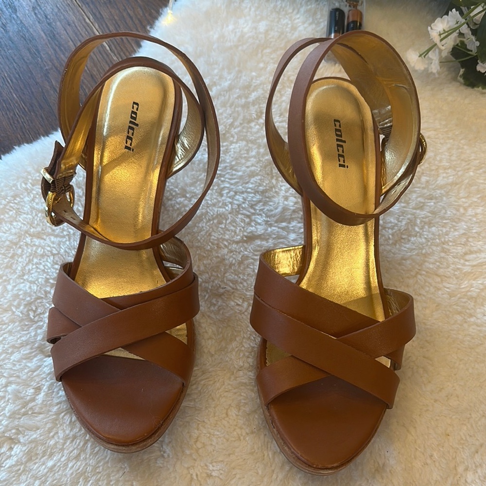 Women's Brown Strappy Sandals by Colcocci